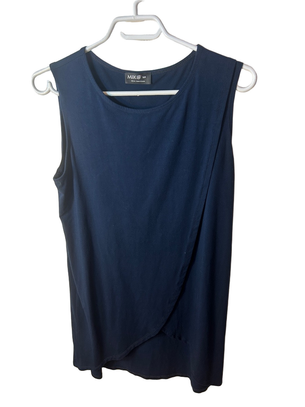 Miik Navy Sleeveless Wrap-Front Draping Tank Top rayon from bamboo size small